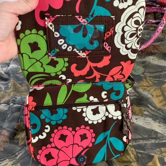 Vera Bradley hipster style purse - Picture 6 of 6
